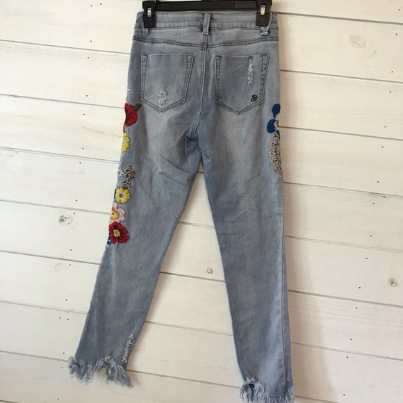 Embroidered jeans - Picture 4 of 5